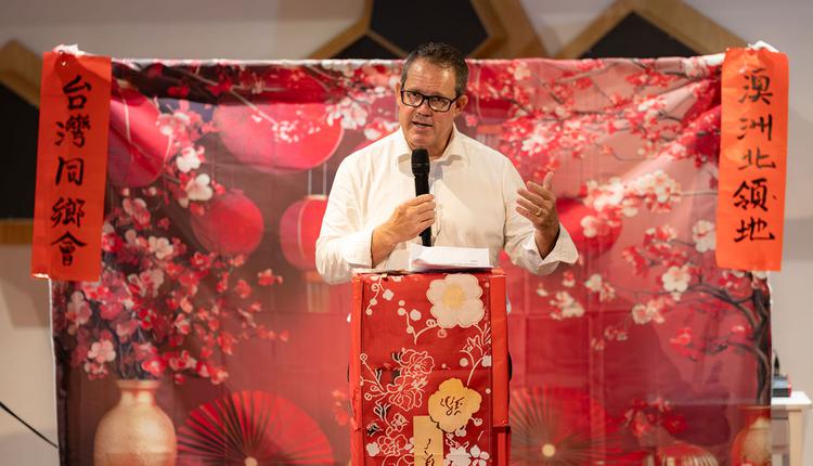 参议员Luke Gosling
