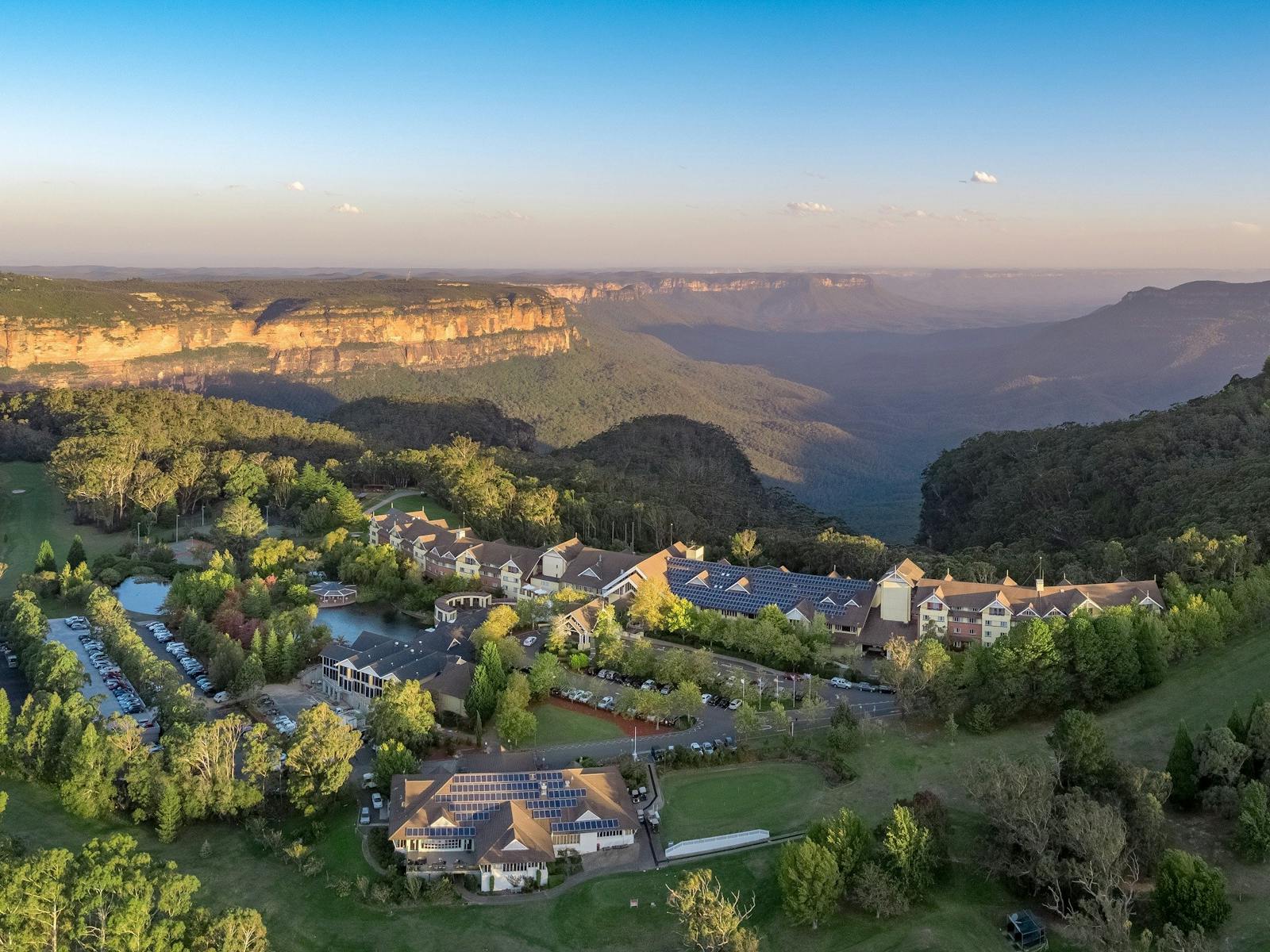 Leura