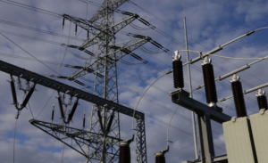 高壓電線，電力電纜