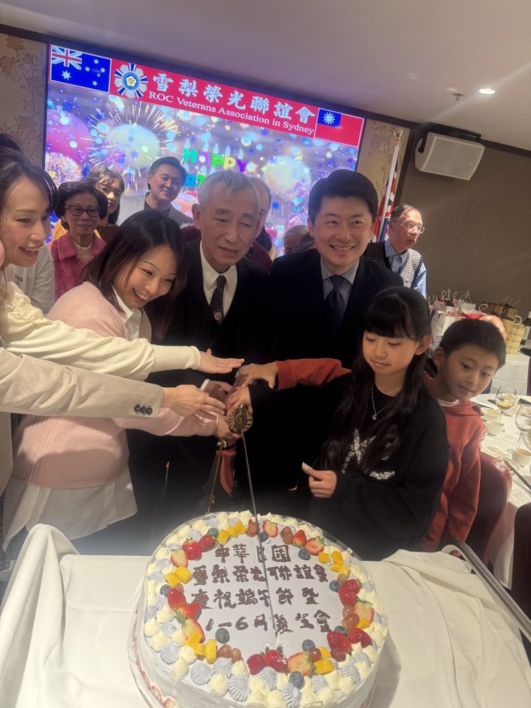 為1至6月的壽星們送上生日祝福