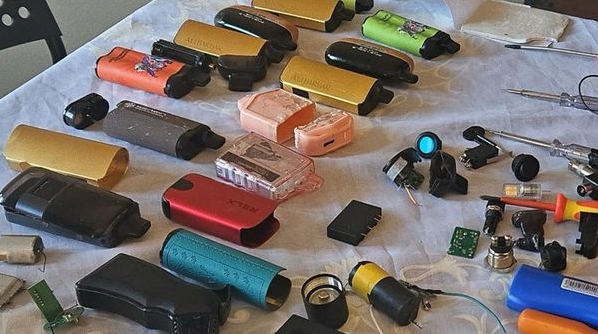 伪装成电子烟的电击设备
