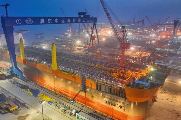江苏省南通市的一处船厂摄于2023年4月17日。（STR/AFP via Getty Images）