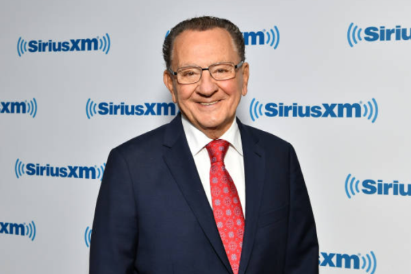 弗兰克·卡普里奥法官(Frank Caprio)参观纽约市SiriusXM工作室。(Photo by Slaven Vlasic/Getty Images)