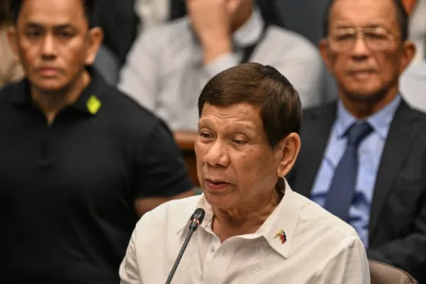 菲律宾前总统罗德里戈·杜特尔特(（Rodrigo Duterte）)。 (Photo by JAM STA ROSA / AFP) (Photo by JAM STA ROSA/AFP via Getty Images)