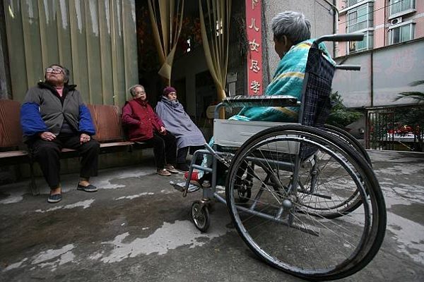 重庆的老人。（China Photos/Getty Images）