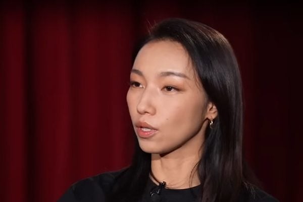 大陆影视女演员：那尔那茜 ( 优兔视频截图 )