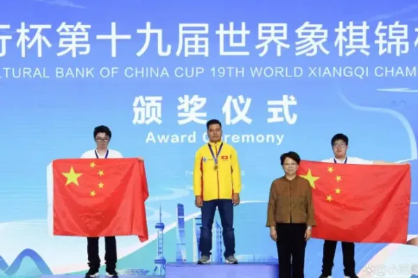 夺得金牌的越南选手甚至没有准备国旗