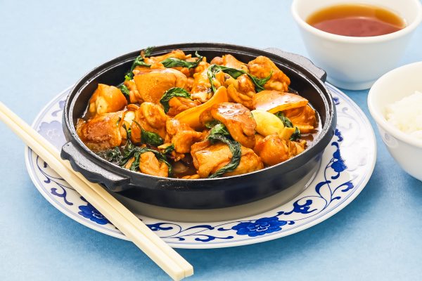 三杯鸡5（图片来源：Adobe Stock）