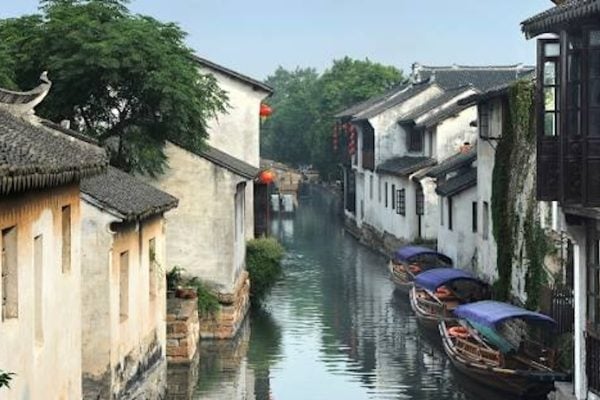 古镇,游客,免票,门票,降价,中国旅游