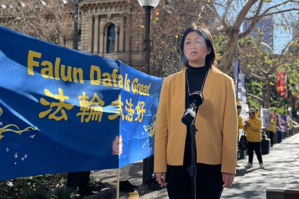 澳大利亞法輪大法學會會長露西趙博士