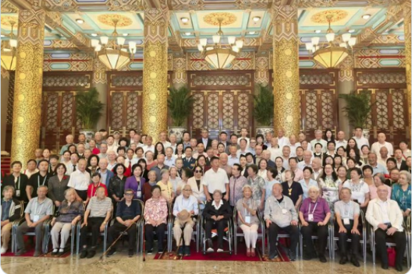 阅兵,红二代,刘源,邓朴方,缺席,胡德平,大合照,习远平,习近平